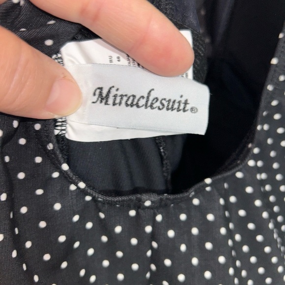 Miraclesuit Onepiece Swimsuit Black White Polkadot  Sz 12 - Picture 3 of 7